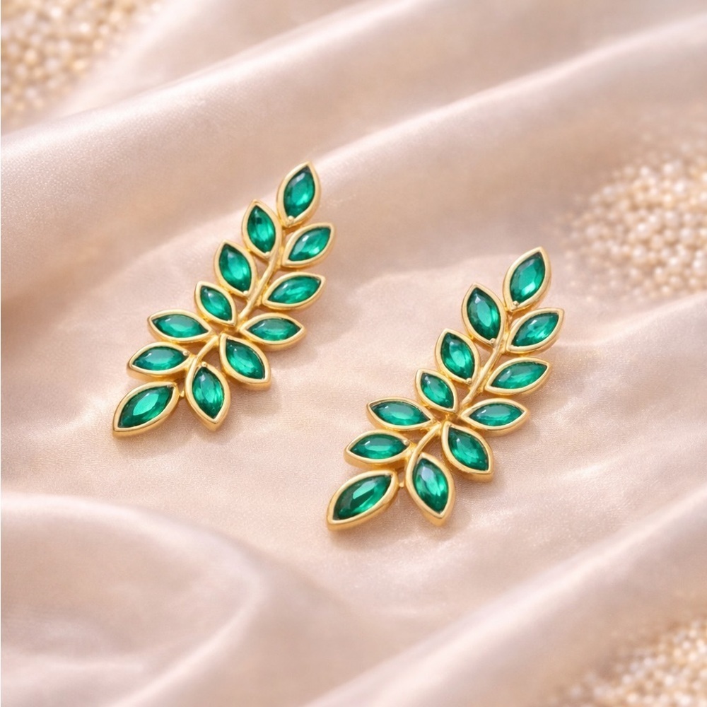 Vintage Green Leaf Gold Elegant Earrings